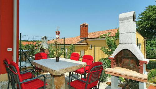 3 Bedroom Gorgeous Home In Svivan - Photo 5