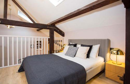 Spacious 3-Bed Retreat - Modern & Super Central - Foto 8