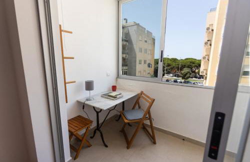 Sun & Beach Apartment by Soulplaces - Foto 2