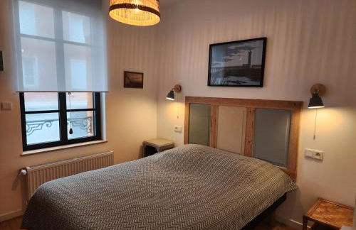 La Baigneuse maison avec jardinet et parking privé, à 200 m plage - Foto 15