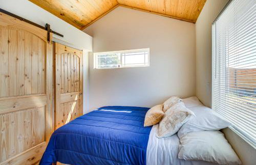 2 Mi to Rainbow Lake: Lovely Lakeside Tiny Home - Foto 13