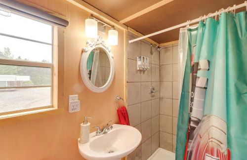 Higden Studio with Private Deck Less Than 1 Mi to Lake! - Foto 16