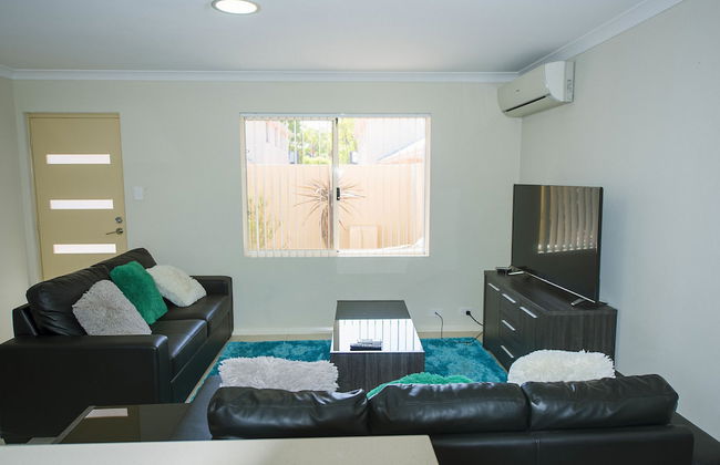 Midland Haven - Midland WA - Foto 25