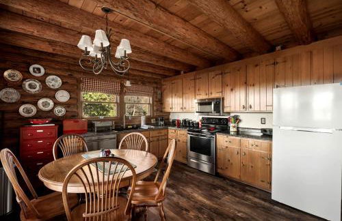 Stunning Secluded Log Cabin with River Access in Paw Paw, Maryland - Foto 18