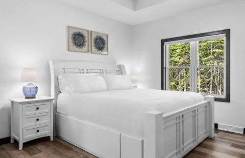 New, charming custom home - Foto 9