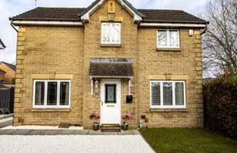 Harvest House with Games Room - Photo 2