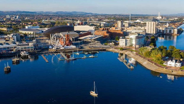 Cardiff Sightseeing Bus - Foto 3