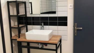 Chez Sophie et Gege. Maison de ville, deux chambres, de plain-pied - Foto 4