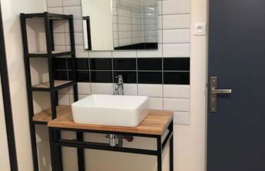 Chez Sophie et Gege. Maison de ville, deux chambres, de plain-pied - Foto 4