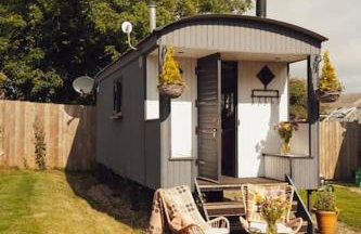 Lomu - Cosy Coastal Shepherd's Hut with Log-Burner and WiFi - Foto 14