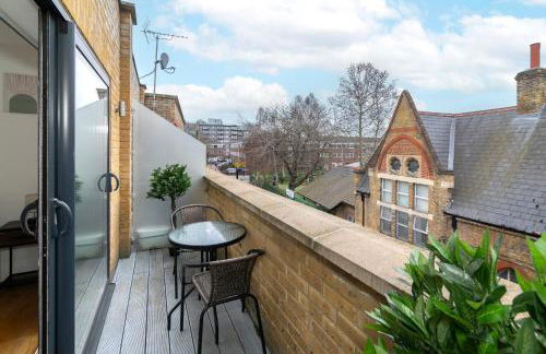 3-Bedroom House with 2 Living Rooms & Balcony near Brick Lane, London - Foto 11