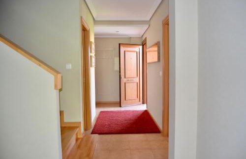 Precioso adosado en Urbanización con campo de golf - Foto 21