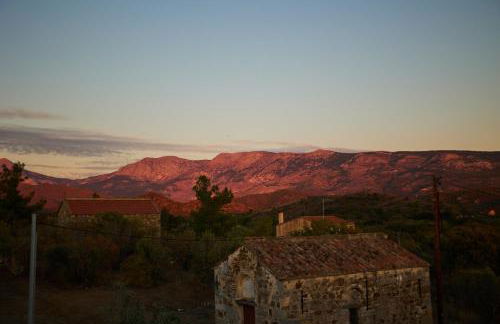 Aspros Pyrgos - Foto 43