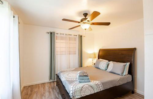 Charming Sonoma Cottage 2BD and 2BA Close to Plaza - Foto 39