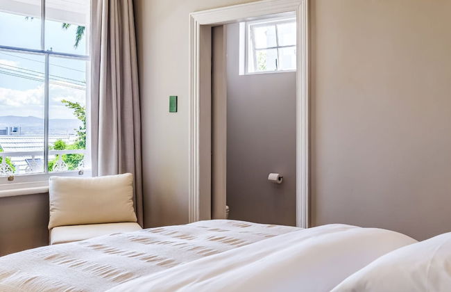 Experience Tranquility at Kelvin Urban Retreat - Photo 30