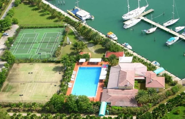 4 Guests - Stunning View - Pool - South Finger - Photo 36