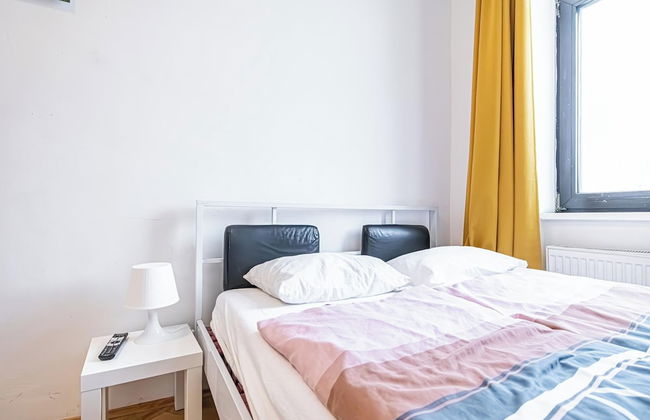 Cozy Room Near U6 Dresdner Subway Line - Foto 21