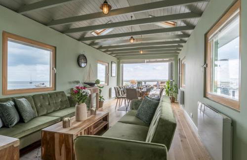 The Pontoon - Pass the Keys - Foto 1