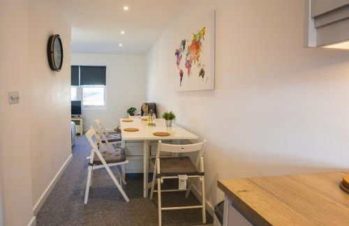 Chic and modern townhouse in beautiful Portland - Photo 17