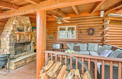 Lake Hartwell Lodge with Dock, Theater and Hot Tub! - Foto 32