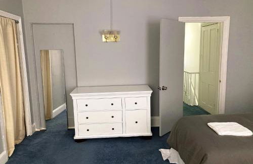 Oui on Ludlow - Entire House and Private Rooms in University City - Foto 7