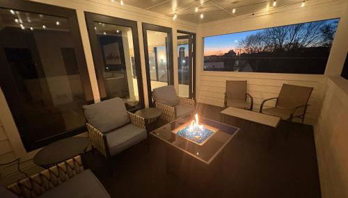 Brand New 5BR house & Carriage House near Downtown - Foto 3