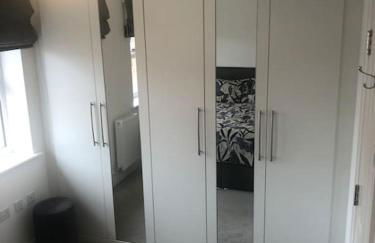 Entire 2 bedroom house in Tamworth - Photo 19