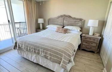 Beachfront Retreat- "The Getaway" - Foto 6