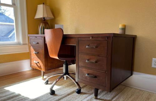 CRAFTSMAN UPSTAIRS with impressive attic! - Foto 35