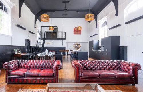 The Great Hall, Edwinstowe Hall - Foto 1