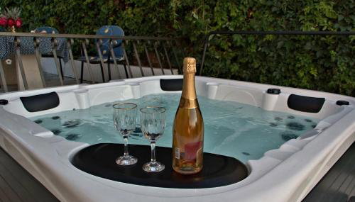 Seaview Residence - Photo 4