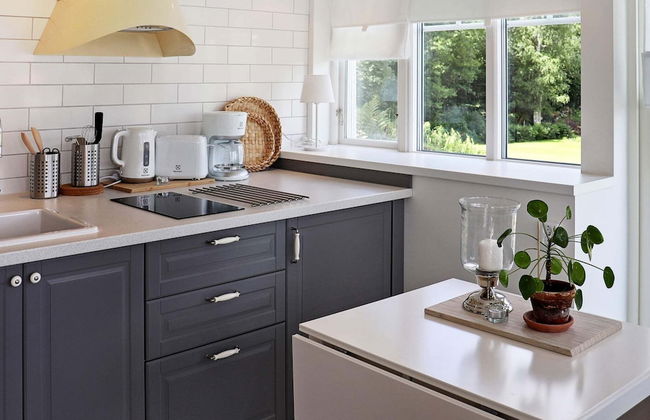 4 Person Holiday Home in Veddige - Foto 12