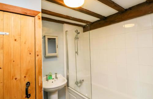 Swallows Nest - Photo 15