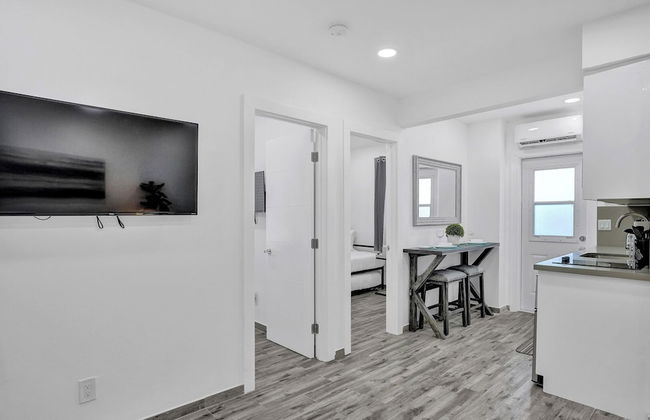 Newly Renovated #4 Close to the Beach w/ Parking - Foto 18