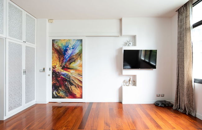 Benviar Tonson Residence - Photo 28