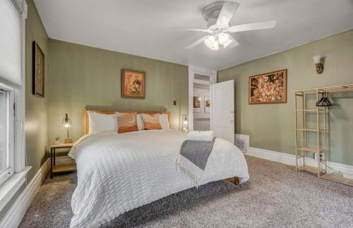 Tiger Lair Walk to CC Historic Downtown COS 4BR - Foto 33