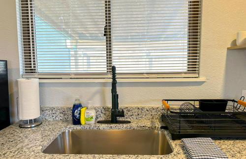 Vintage Gem in Prime Location Cozy 1BR Oasis - Foto 30