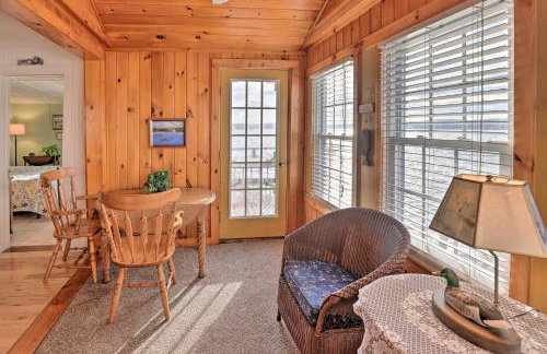 Lakefront Canandaigua Home with Grill, Fire Pit - Foto 6