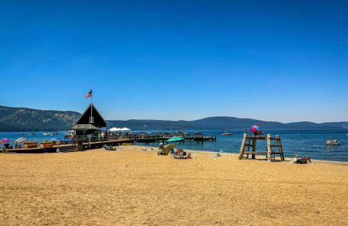 Chambers Lakeside Escape w Lake Views & HOA Access! - Foto 31