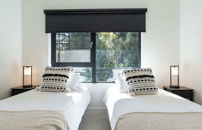 Mountainview Escape Revelstoke Vacations - Photo 4