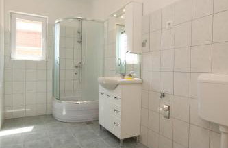 Apartments by the sea Ugljan - 8257 - Foto 24