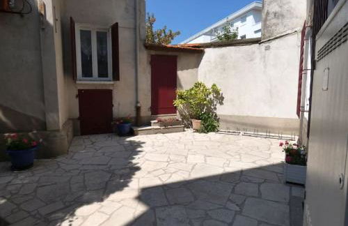 Appartement calme dans quartier résidentiel. - Foto 8