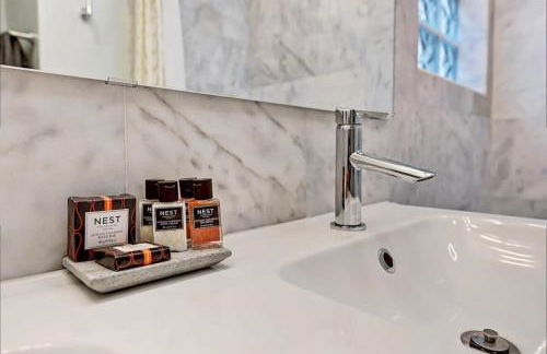 Chic and Relaxing 1BR in the Heart of Myers Park - Foto 17