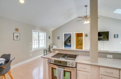 6 Mi to Tanglewood! High-End Lee Apartment - Foto 11