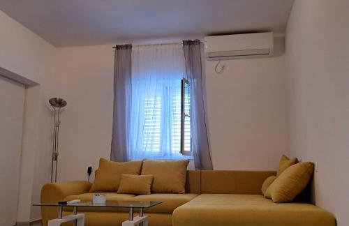 Iva apartman sa bazenom - Foto 21