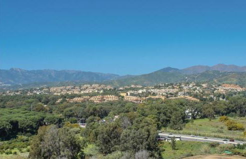 Sunny Apartment In Marbella - Photo 19