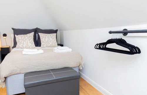 Contemporary 2-Bed Penthouse Central Stay! - Foto 15