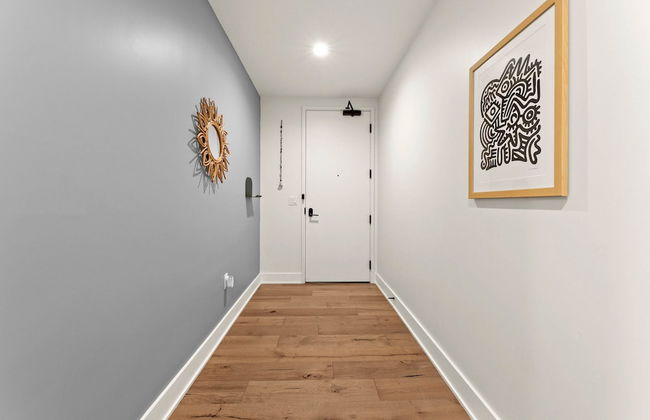 Luxury Downtown High Rise - Foto 26