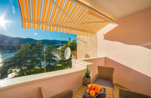 Apartment Karlo - Grad Ploče, Croatia - Foto 1