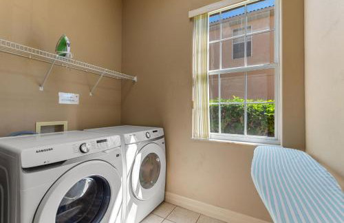 6 Bed, 2 Suites, Pool, Spa, Games Room #800 6 Bedroom Villa - Foto 35